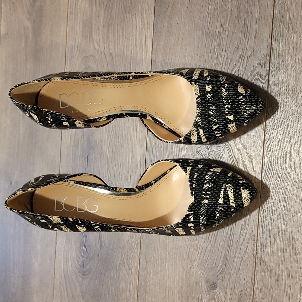 BCBG HEELS